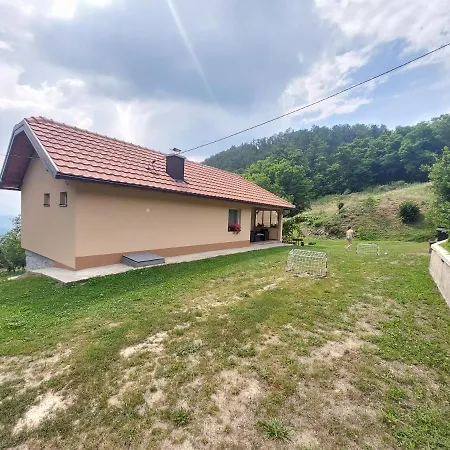 Etno House Jakic * Bajina Basta