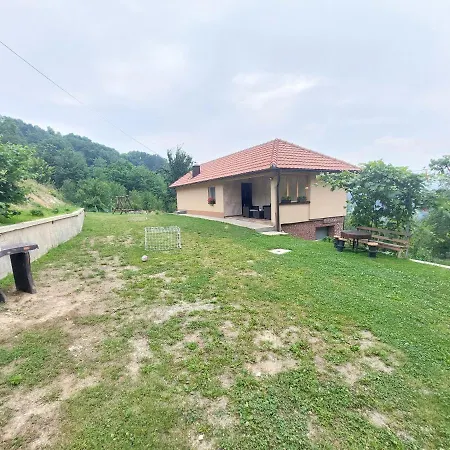 Etno House Jakic * Bajina Basta